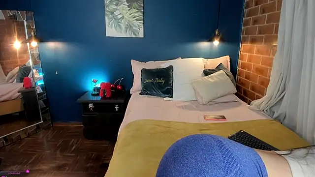 Snapshot of Melody_bonnie chatting on 01-20-25, 11:02 Melody bonnie online show from 01-20-25, 11:02