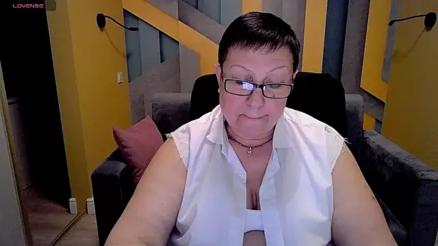 BarbaraTurners online show from 03-11-25, 03:59