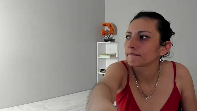 Snapshot of bulma_bambina_ chatting on 11-12-25, 07:35 bulma bambina online show from 11-12-25, 07:35