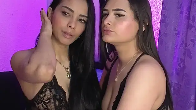 Snapshot of agatha_lovee chatting on 10-03-25, 07:11 agatha lovee online show from 10-03-25, 07:11