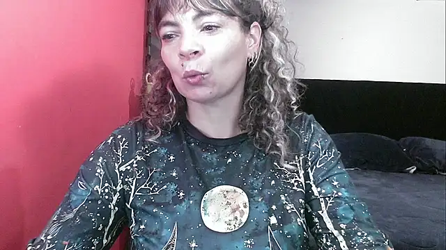 charlotedoll online show from 10-22-25, 04:13