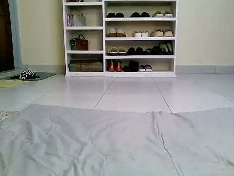 sweet-greedy online show from 11-04-25, 03:11