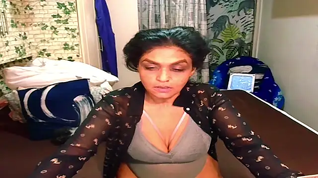 Indian Blaze00 online show from 02-19-25, 01:18