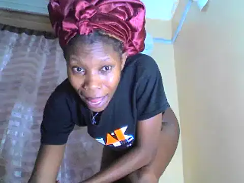 smallnaughtygirl online show from 01-30-25, 09:36