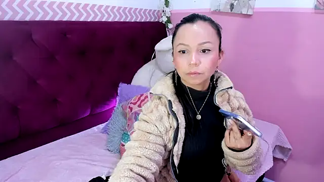 candysmitxxx online show from 11-14-25, 01:59