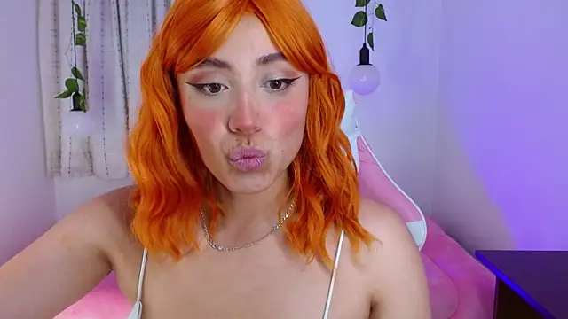 Snapshot of veronicaxx69 chatting on 12-22-24, 03:44 veronicaxx69 online show from 12-22-24, 03:44