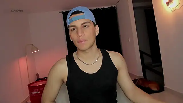 Snapshot of Curlblue chatting on 02-22-26, 04:02 Curlblue online show from 02-22-26, 04:02