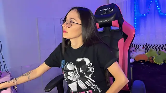 Lua34682 online show from 11-19-25, 09:26