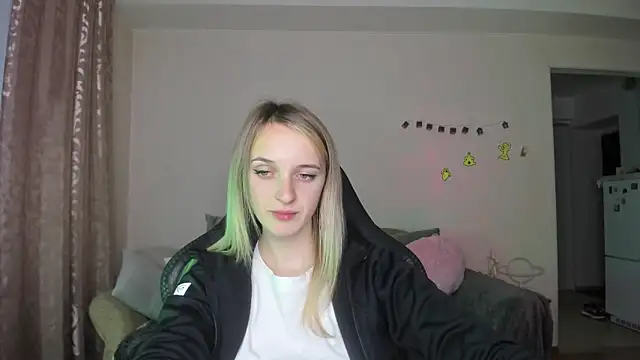 RouseReed online show from 11-01-25, 01:24