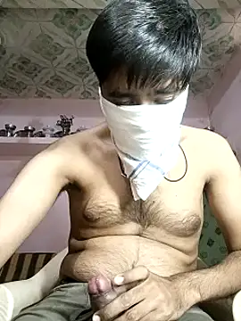 Snapshot of Pussy_lover_33 chatting on 02-22-25, 10:18 Pussy lover 33 online show from 02-22-25, 10:18