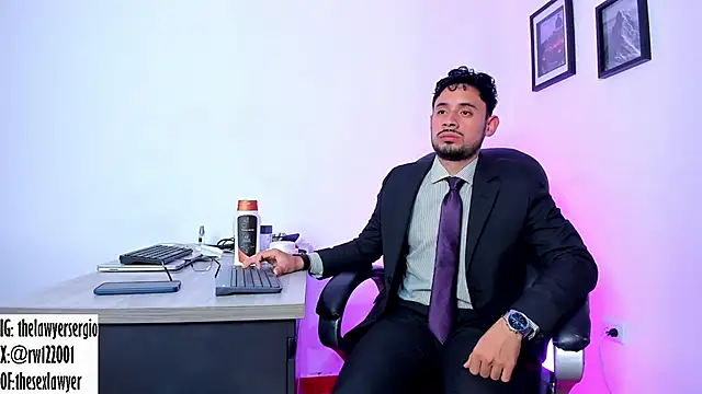 Snapshot of thesexlawyer1 chatting on 12-05-24, 07:17 thesexlawyer1 online show from 12-05-24, 07:17