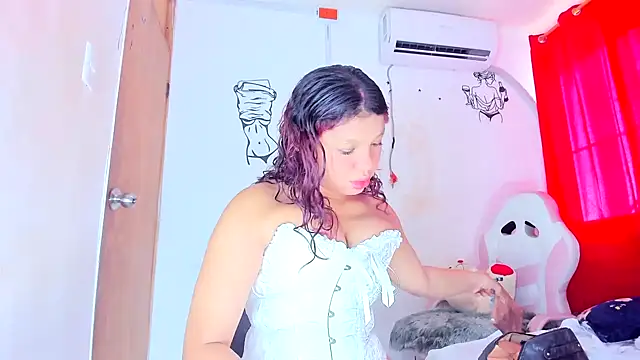 Emily Coper18 online show from 02-14-26, 01:41