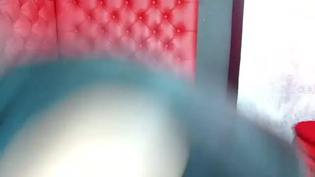 CrystalBrooke3x online show from 01-20-25, 07:35
