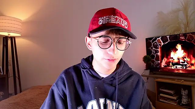 Snapshot of Mr_evan1 chatting on 11-07-25, 03:12 Mr evan1 online show from 11-07-25, 03:12