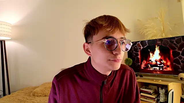 Snapshot of Mr_evan1 chatting on 11-08-25, 03:12 Mr evan1 online show from 11-08-25, 03:12