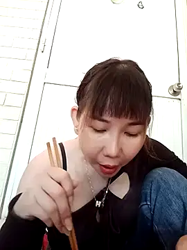 Ana love2000 online show from 02-11-25, 02:46
