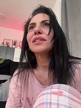 KimKelly13 online show from 01-17-25, 10:44