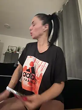 KimKelly13 online show from 01-22-25, 06:41