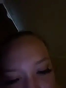 Snapshot of Queenkdaddysgirl chatting on 10-05-25, 11:02 Queenkdaddysgirl online show from 10-05-25, 11:02