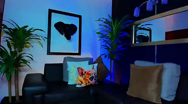 Snapshot of Marcelo_j1 chatting on 12-14-24, 11:34 Marcelo j1 online show from 12-14-24, 11:34