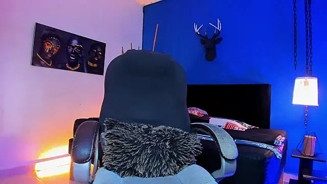 Snapshot of Marcelo_j1 chatting on 02-10-25, 07:49 Marcelo j1 online show from 02-10-25, 07:49