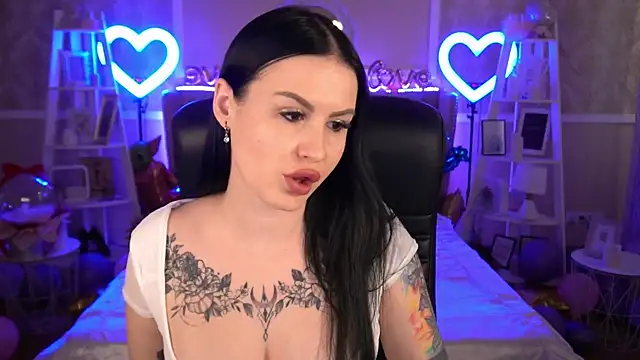 AmberDismond online show from 02-11-25, 01:41