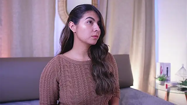 Snapshot of ShelleyMorell chatting on 10-13-25, 01:33 ShelleyMorell online show from 10-13-25, 01:33