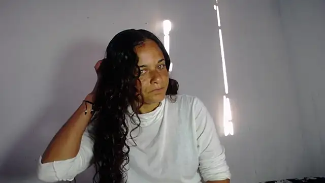 Snapshot of GiveLove1 chatting on 12-15-24, 09:53 GiveLove1 online show from 12-15-24, 09:53