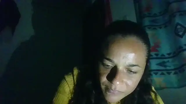 Snapshot of GiveLove1 chatting on 12-28-24, 03:26 GiveLove1 online show from 12-28-24, 03:26