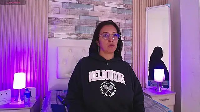 Snapshot of dayana_mendoza69 chatting on 02-03-26, 12:43 dayana mendoza69 online show from 02-03-26, 12:43