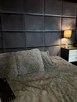 CHERRYY BOMB  online show from 11-15-25, 03:08