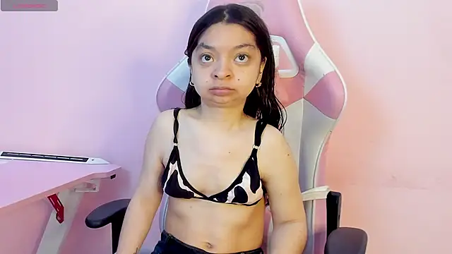 CharlotteMuller online show from 11-28-25, 07:16