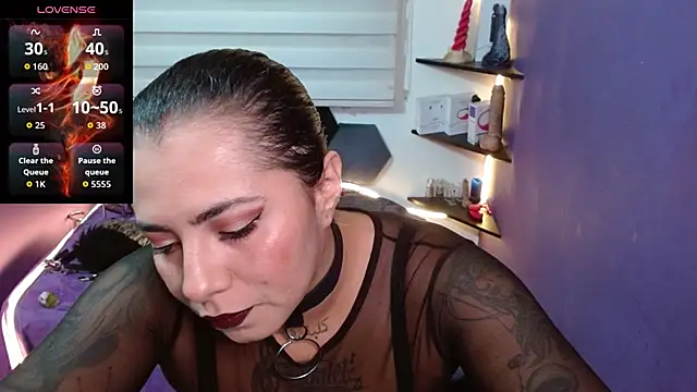 Snapshot of Alexa_Slavehot777 chatting on 10-08-25, 11:46 Alexa Slavehot777 online show from 10-08-25, 11:46