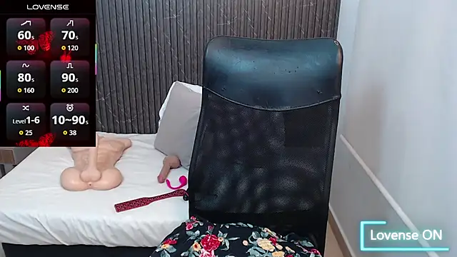 chanel brunette online show from 11-28-25, 06:54