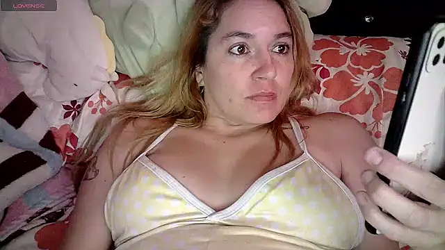 Izury Blondee online show from 02-11-25, 04:22