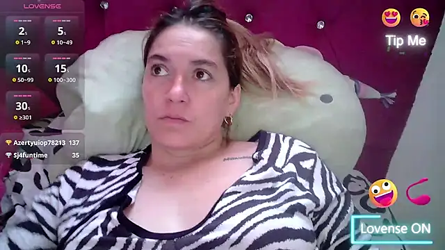 Izury Blondee online show from 02-28-25, 11:25