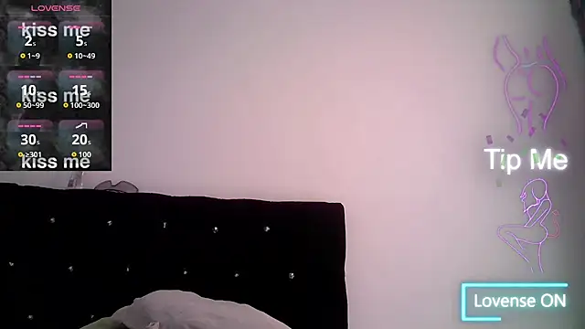 Izury Blondee online show from 11-06-25, 07:04