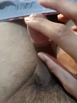 Snapshot of HeftyTheory7 chatting on 03-11-26, 03:12 HeftyTheory7 online show from 03-11-26, 03:12