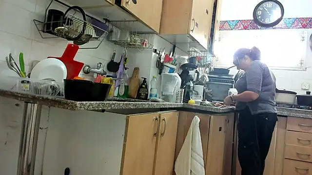 IsraeliMilf online show from 11-16-25, 08:53