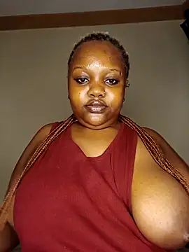 queennapal online show from 10-10-25, 07:46