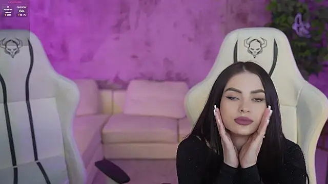 Tina Breeze online show from 02-06-25, 01:54