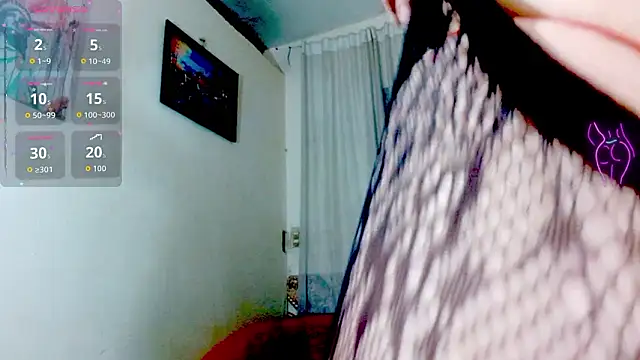 Snapshot of Eva_Hoot chatting on 02-02-26, 01:43 Eva Hoot online show from 02-02-26, 01:43