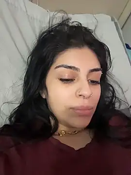 ThickerThanYoBitch online show from 12-15-25, 06:06