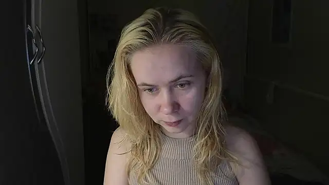 Riley Roo online show from 02-15-26, 04:36