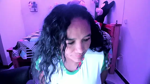 Snapshot of rayza_mature_154 chatting on 11-14-25, 10:40 rayza mature 154 online show from 11-14-25, 10:40