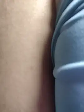 ale blossom online show from 10-31-25, 04:13