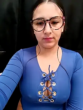 Cute Penelope online show from 12-11-24, 12:12