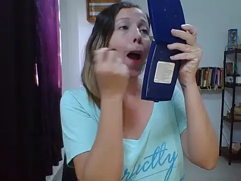 charlott ponce online show from 10-18-25, 06:19