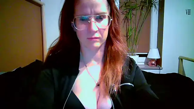 KayaRose online show from 11-22-25, 09:14