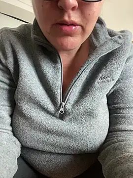 Snapshot of MorbidaMonica01 chatting on 02-16-26, 12:01 MorbidaMonica01 online show from 02-16-26, 12:01